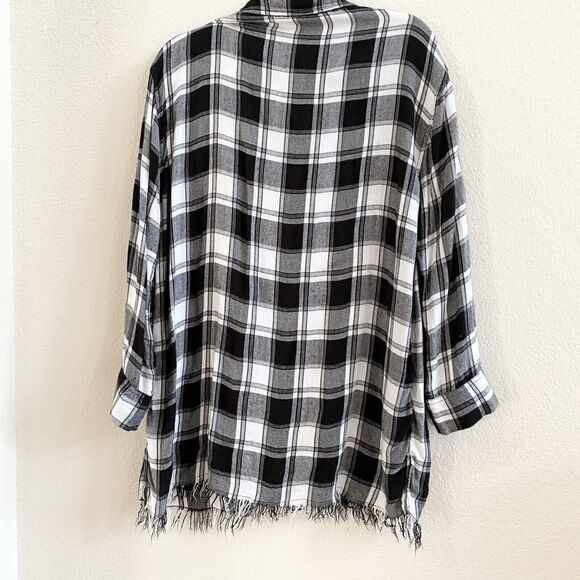 Umgee Shirt Womens Sz M Top Black Plaid Long Sleeve 1/4 Button Up Peplum Boho - Picture 6 of 8